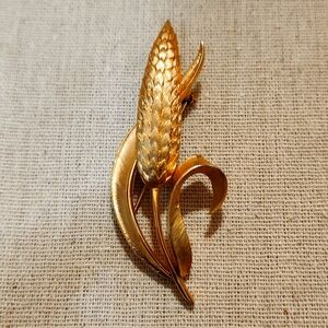 Trifari Crown Wheat Pin